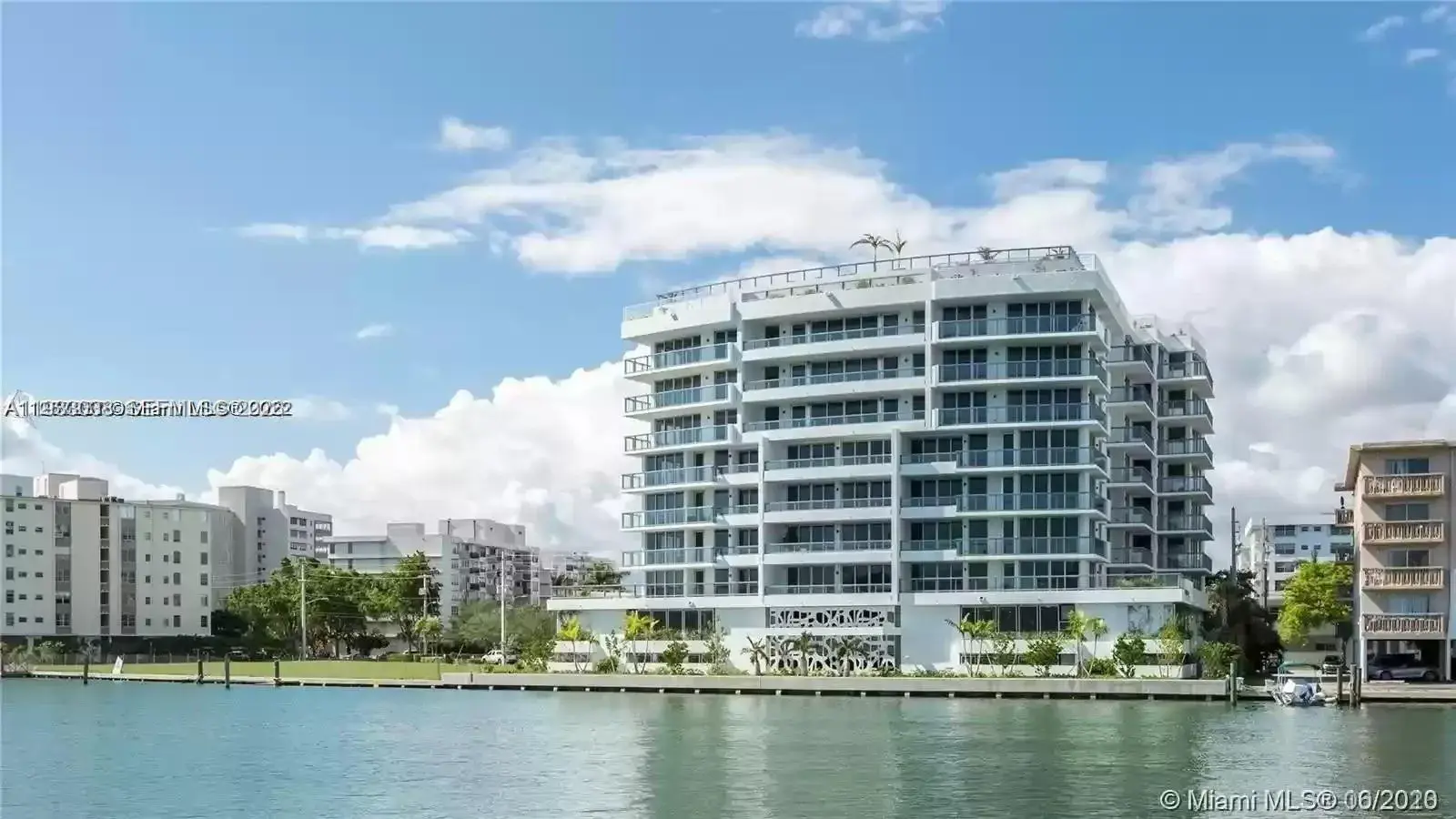9261 E Bay Harbor Dr # 305, Bay Harbor Islands FL 33154