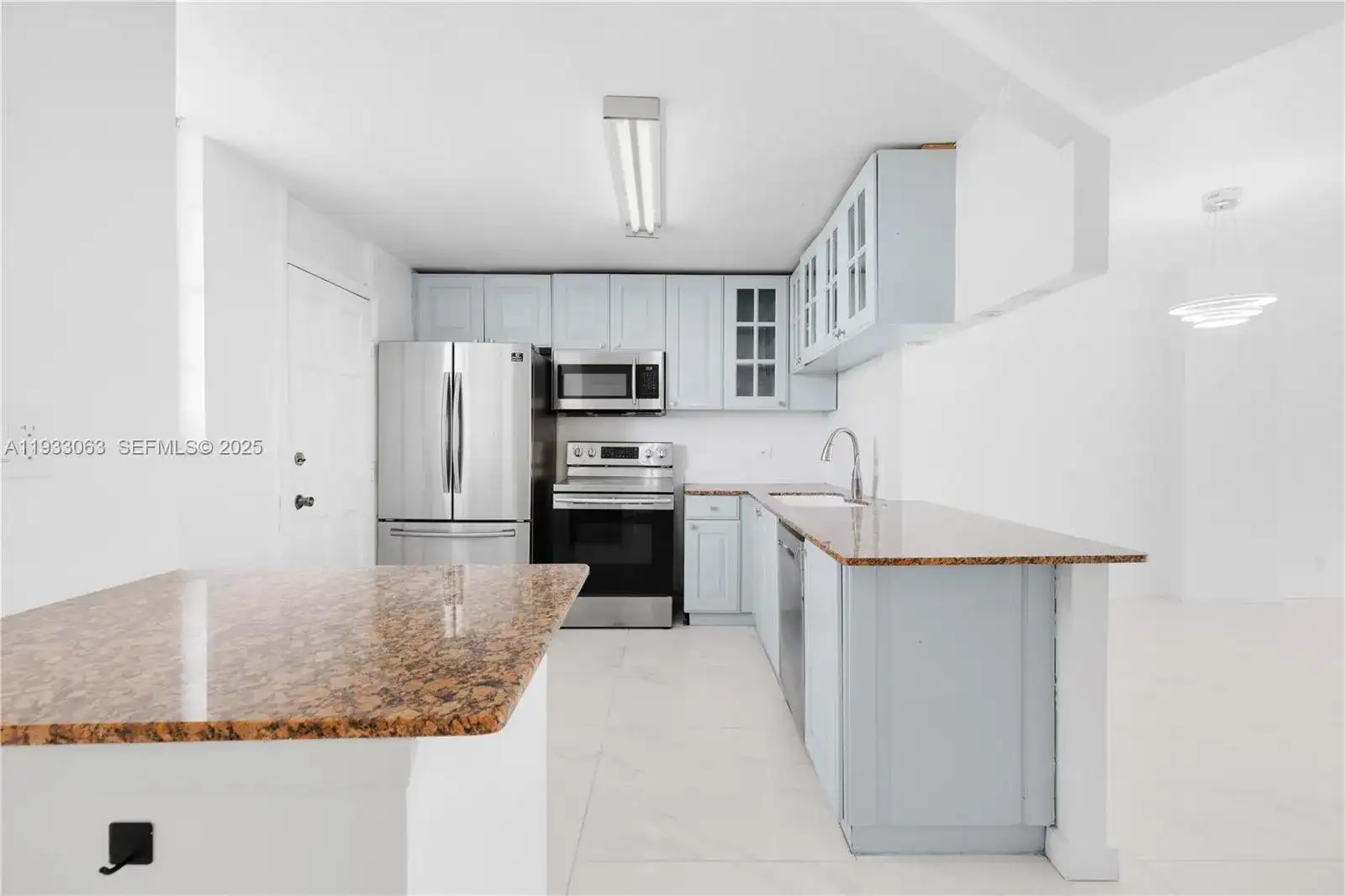 3545 NE 166th St # 1004, North Miami Beach FL 33160 photo 5