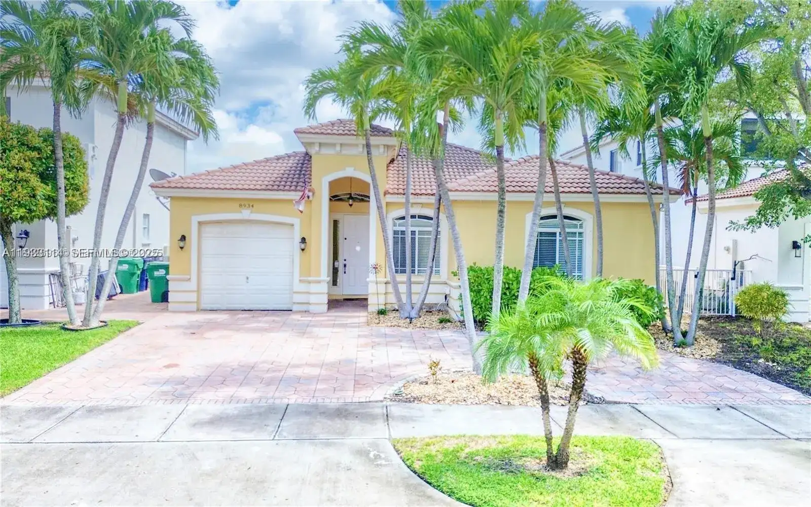 8934 SW 206th St, Cutler Bay FL 33189 photo 3