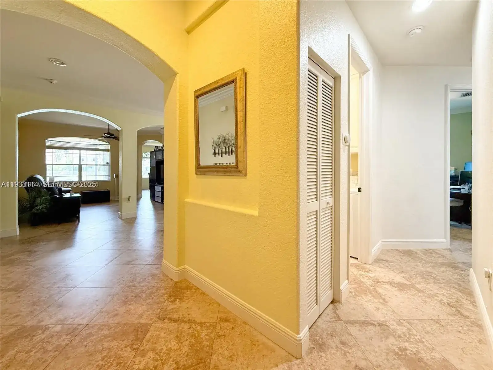 8934 SW 206th St, Cutler Bay FL 33189 photo 5