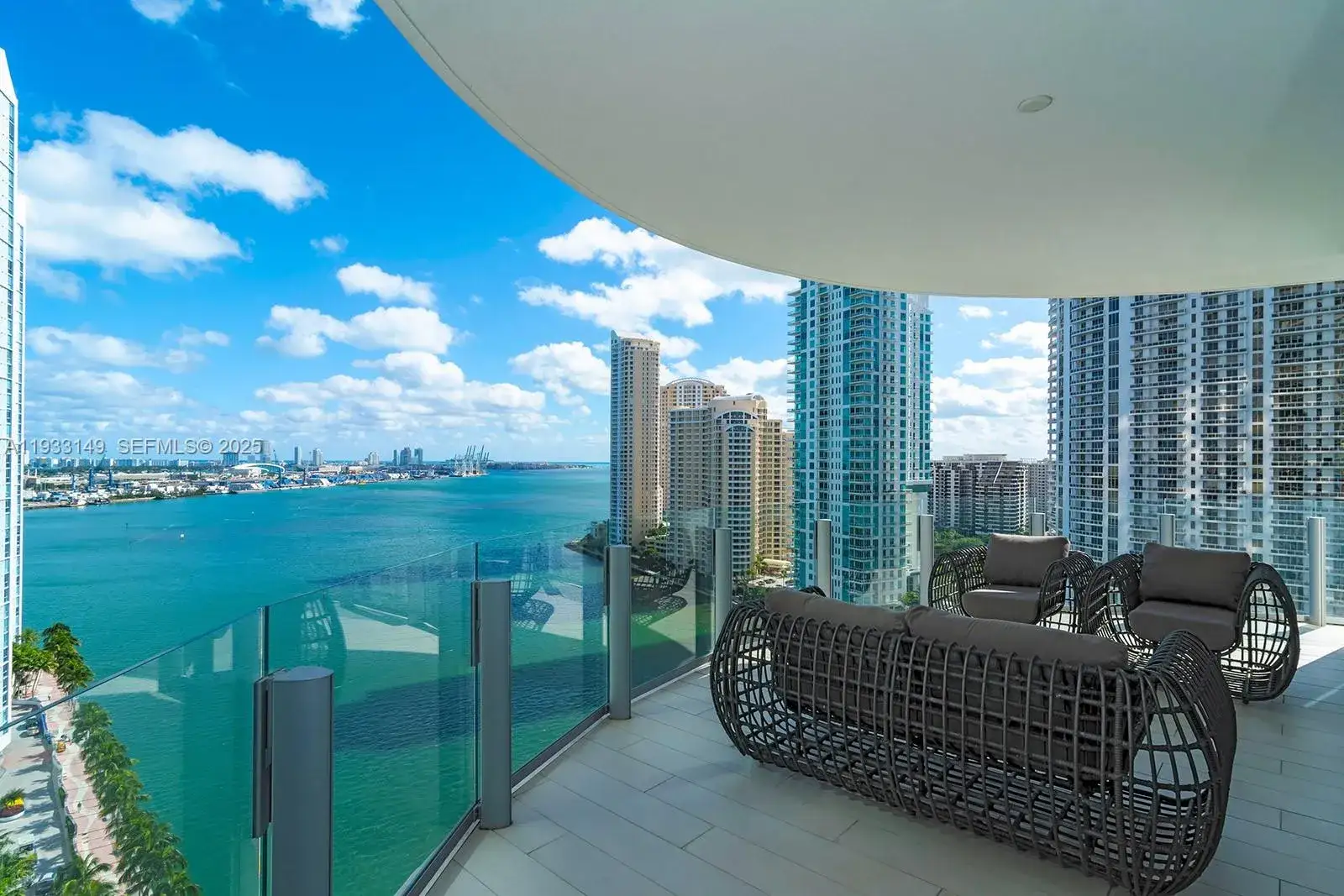 5 bedroom 5 bath Residential for sale at 300 Biscayne Blvd Way # 1901, Miami FL 33131