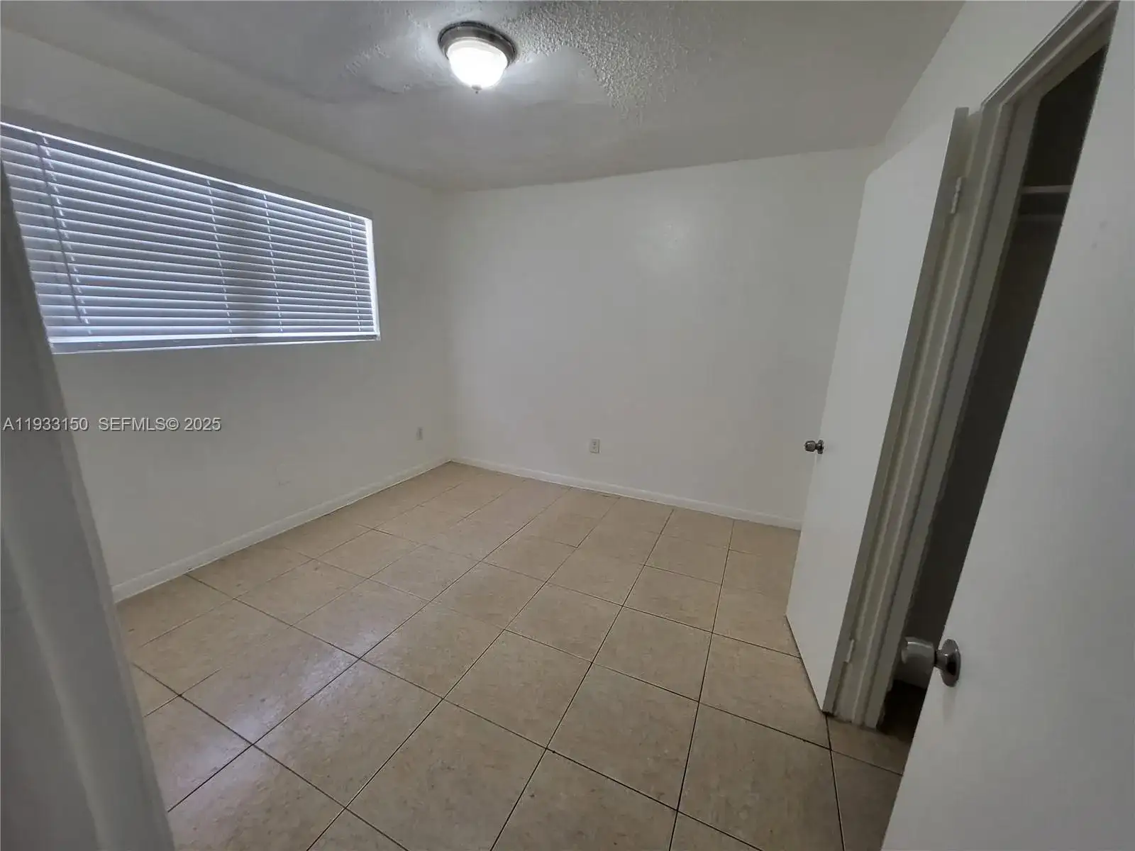 1404 NW 60th St # 1404, Miami FL 33142 photo 5