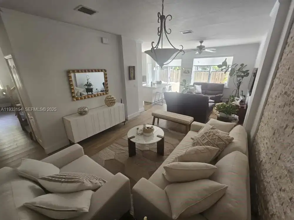 5483 NW 112th Pl # 5483, Doral FL 33178 photo 4