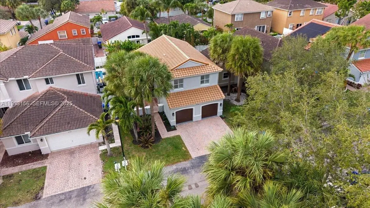 4978 SW 35th Ter, Hollywood FL 33312