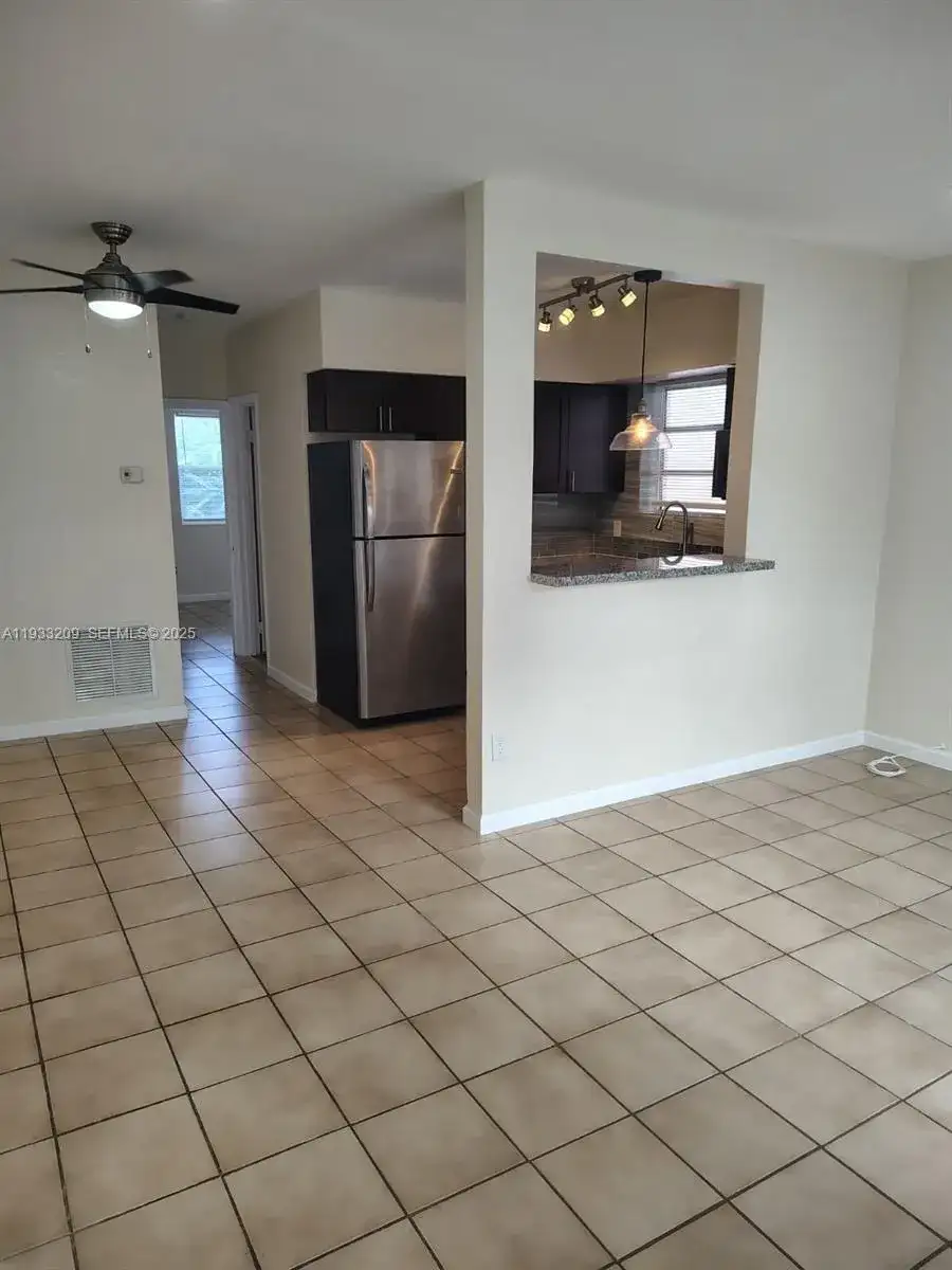 521 NE 62nd St # 4, Miami FL 33138 photo 3