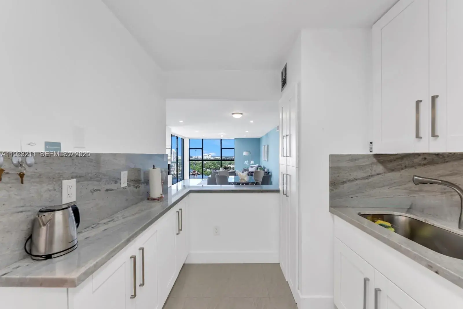 3701 N Country Club Dr # 1408, Aventura FL 33180