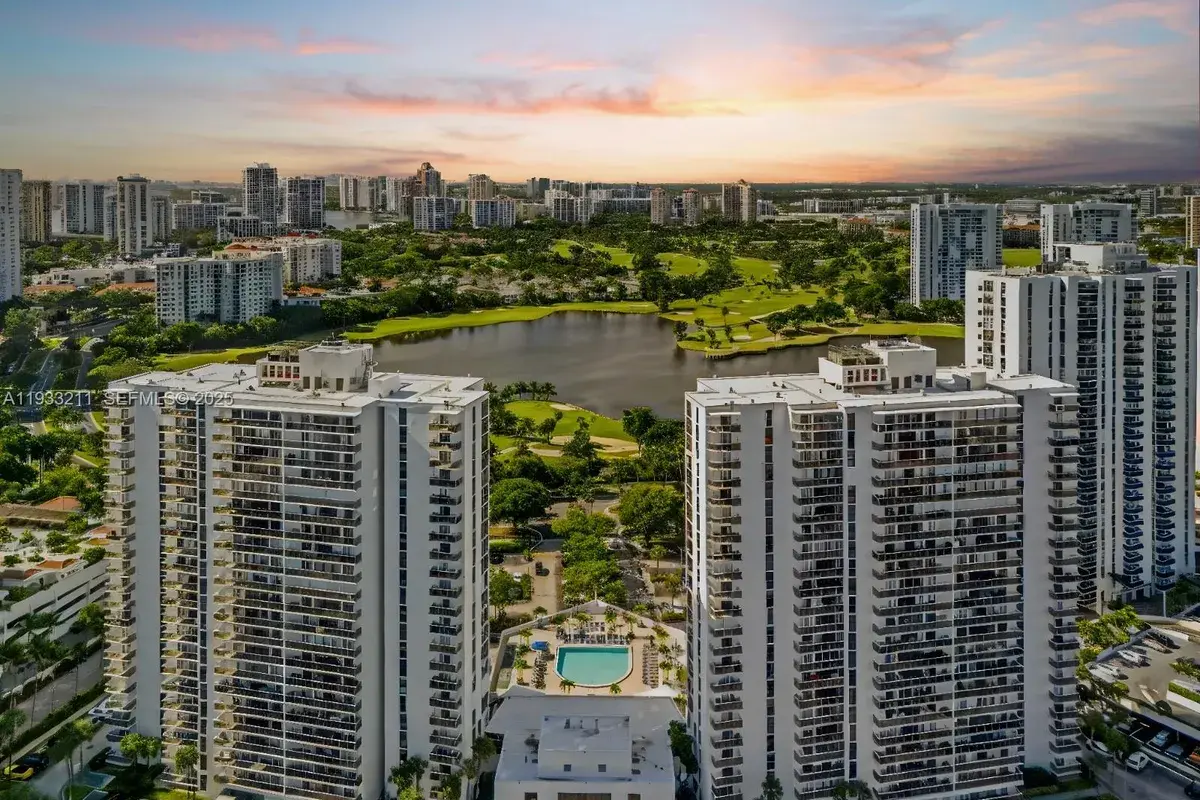 3701 N Country Club Dr # 1408, Aventura FL 33180