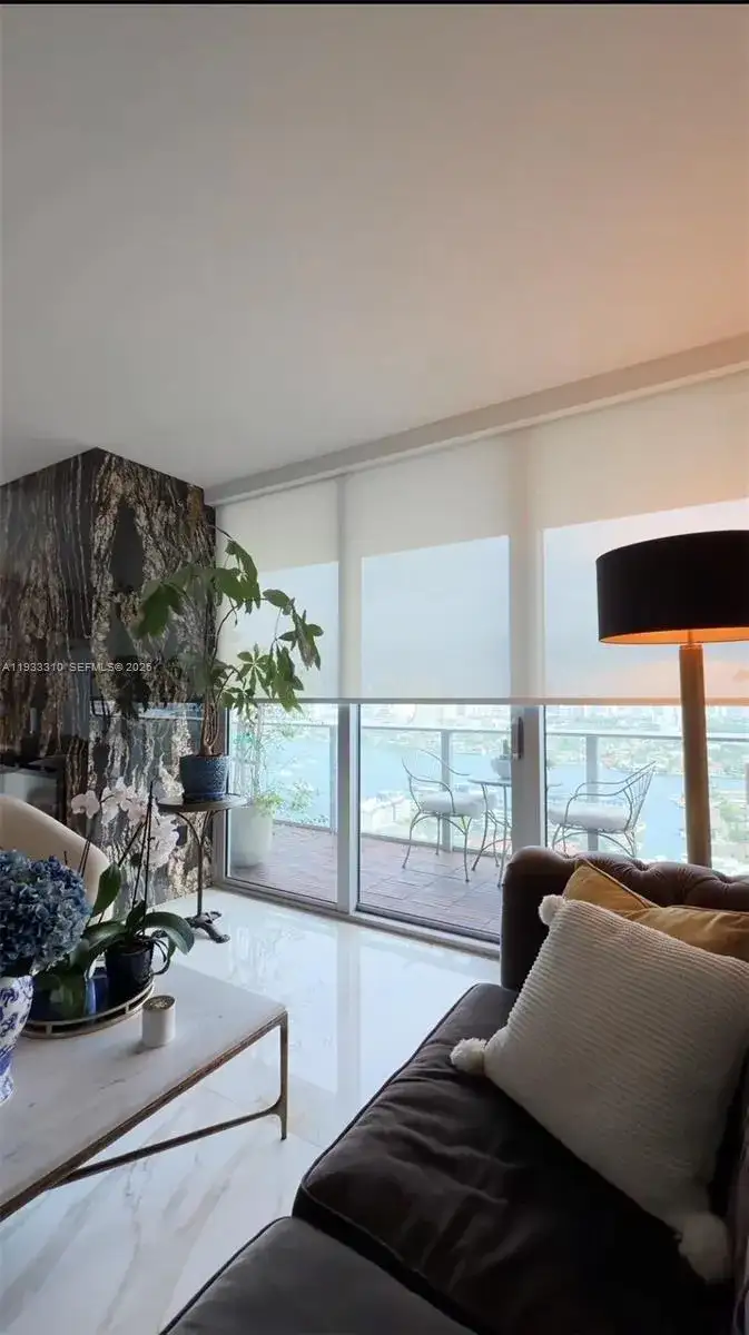 16385 Biscayne Blvd # 3017, North Miami Beach FL 33160 photo 4