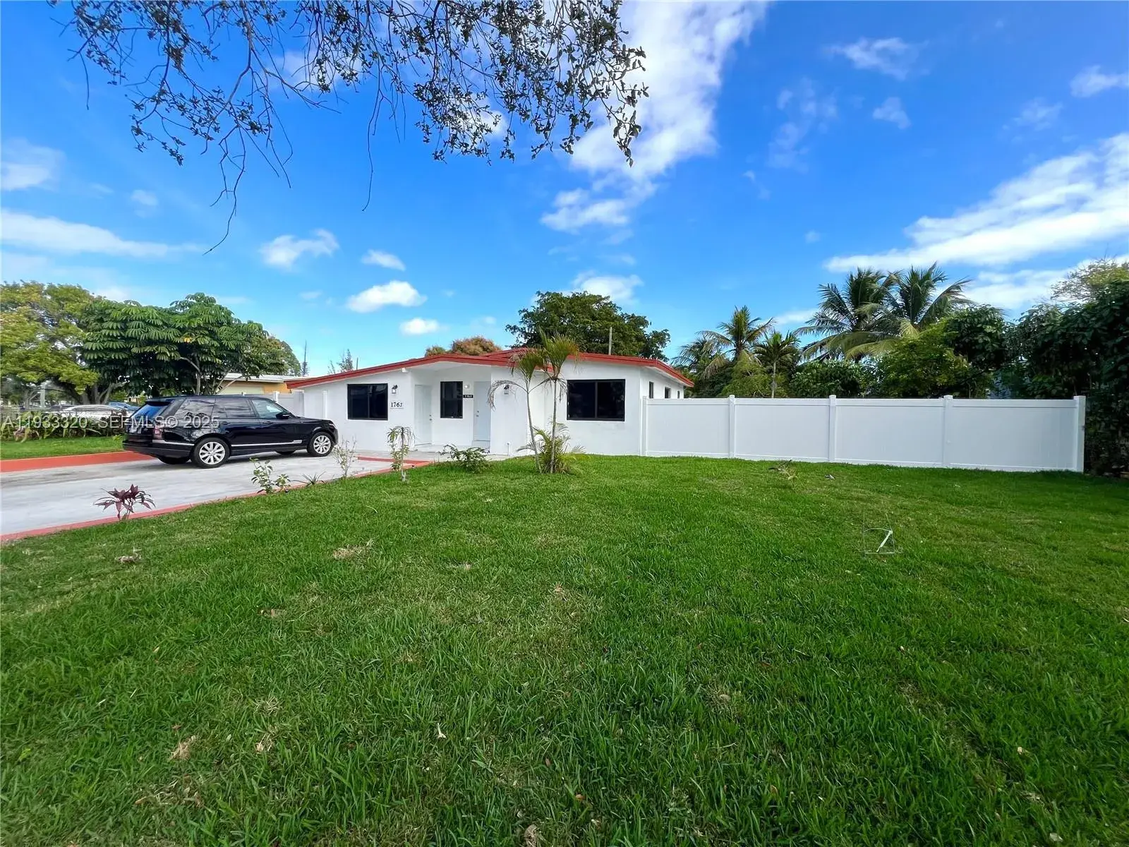 1763 Lauderdale Manor Dr # 0, Fort Lauderdale FL 33311