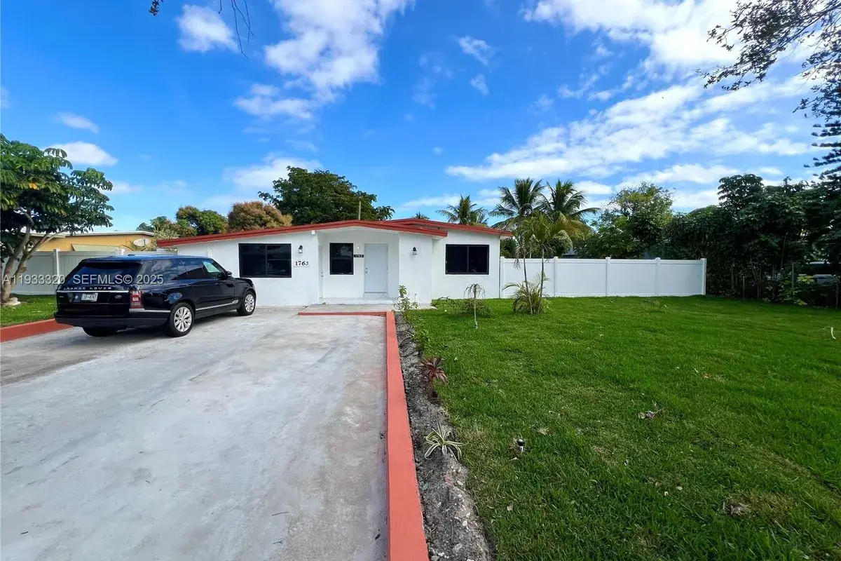 1763 Lauderdale Manor Dr # 0, Fort Lauderdale FL 33311