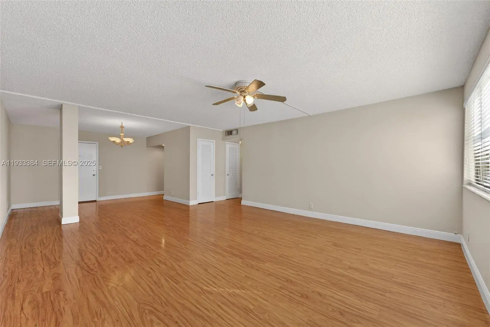 111 Golden Isles Dr # D12, Hallandale Beach FL 33009