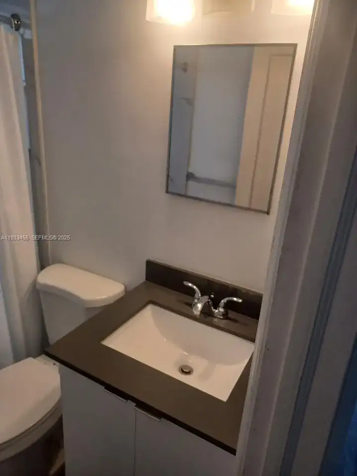 6950 Byron Ave # 3, Miami Beach FL 33141 photo 3