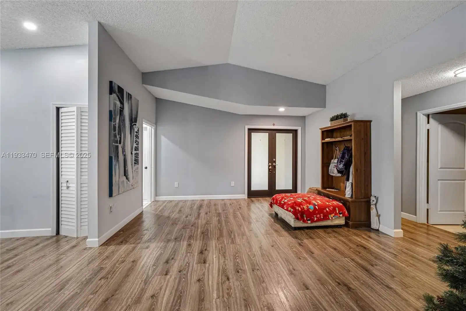 15035 NW 88th Ct, Miami Lakes FL 33018 photo 3