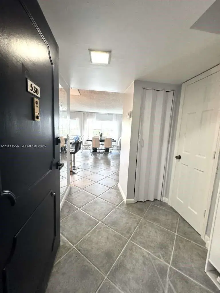 200 Diplomat Pkwy # 530, Hallandale Beach FL 33009