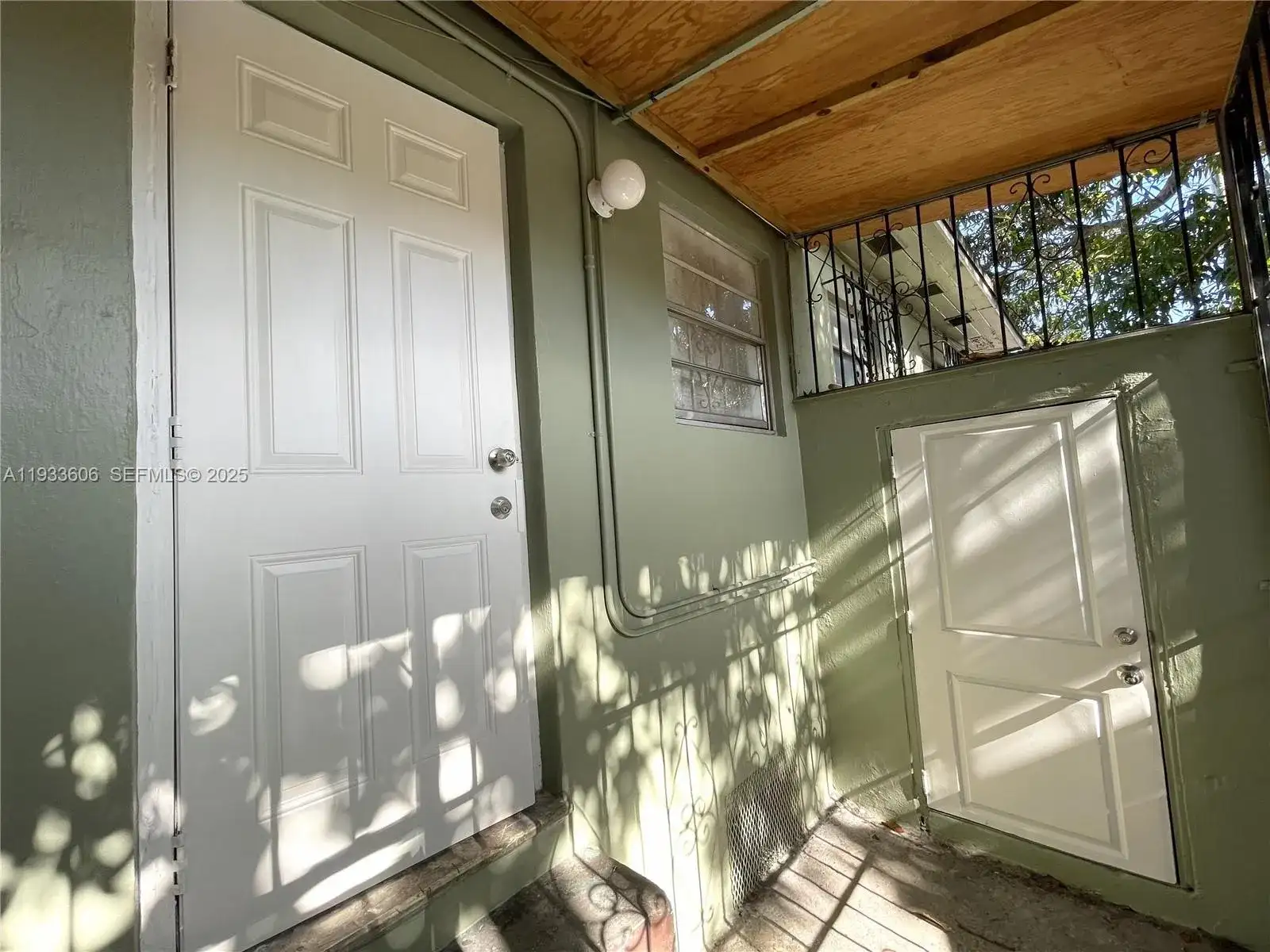 1321 NW 28th St, Miami FL 33142 photo 5