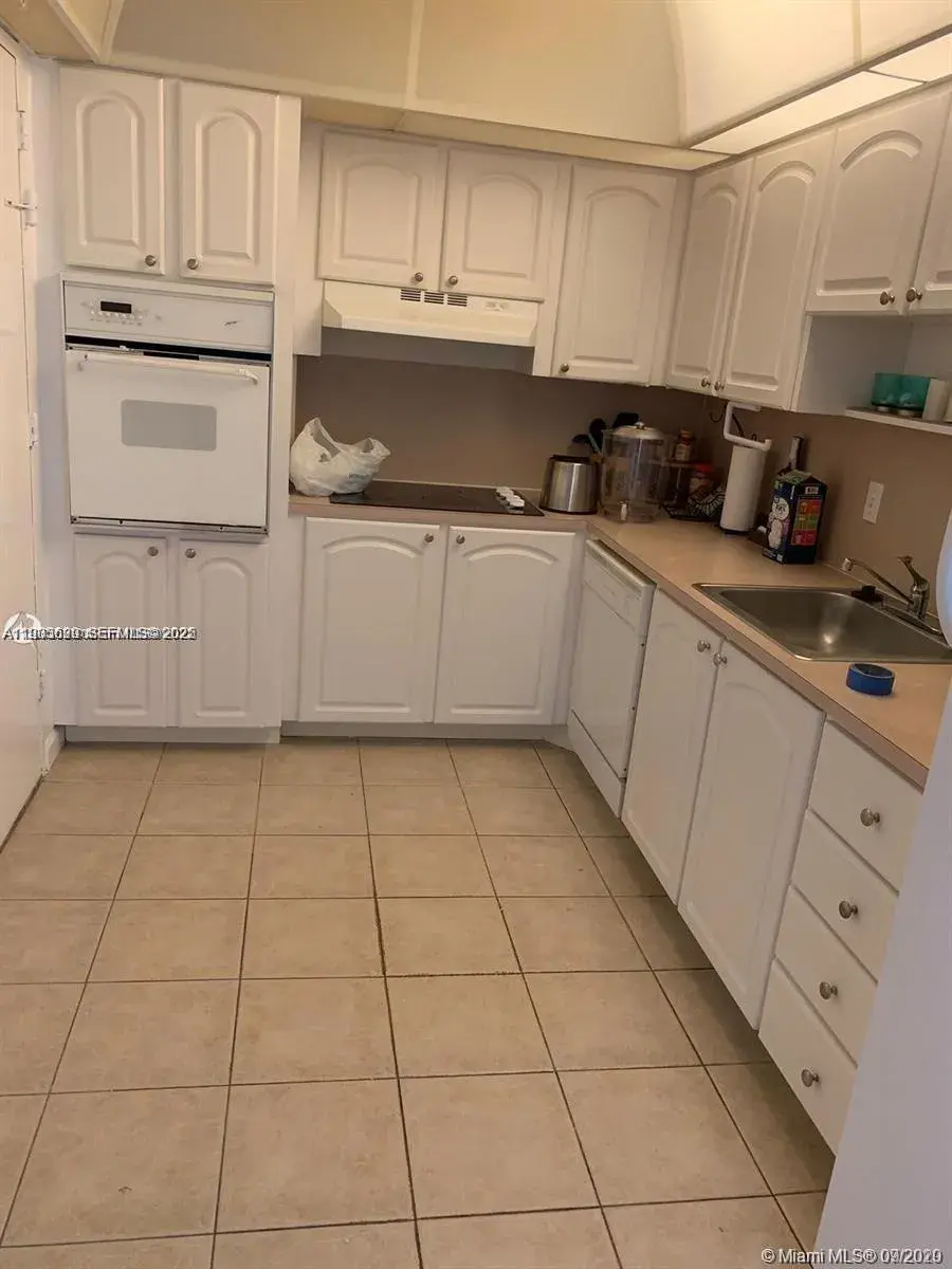 3901 S Ocean Dr # 14Q, Hollywood FL 33019