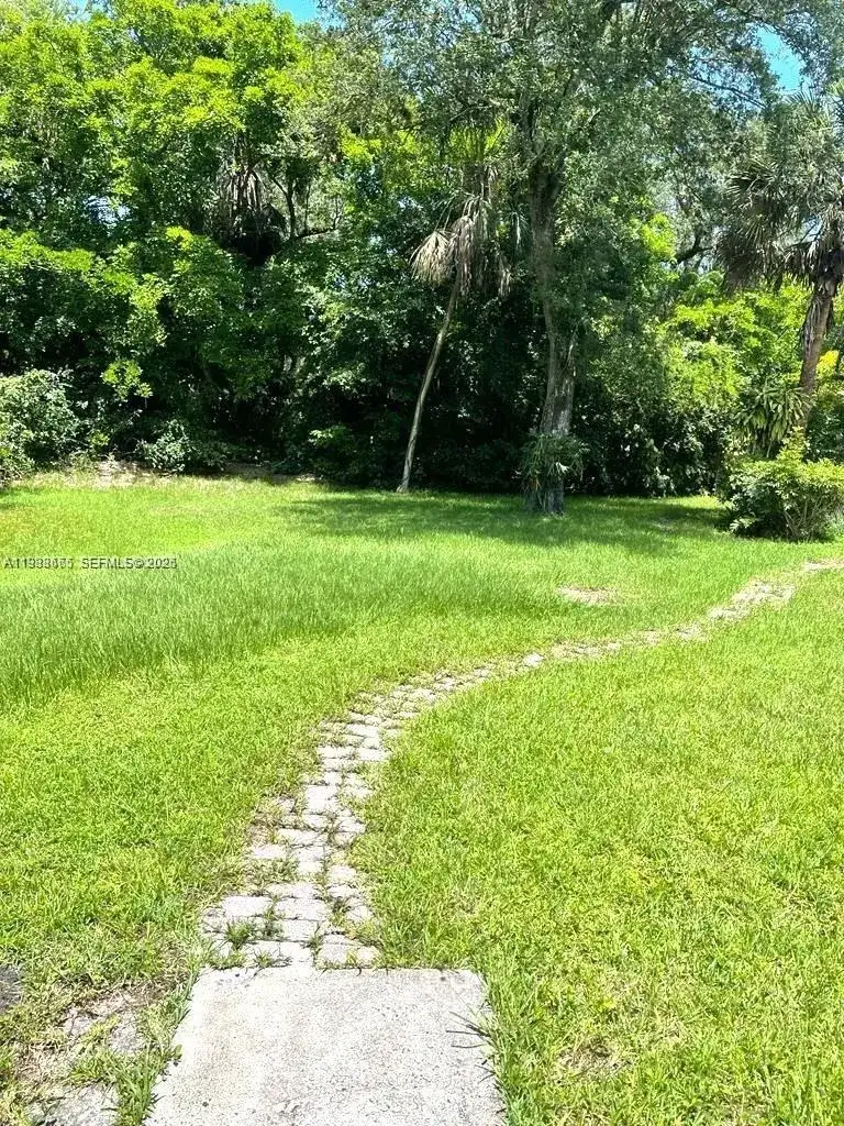 2913 Riverland Rd, Fort Lauderdale FL 33312 photo 4