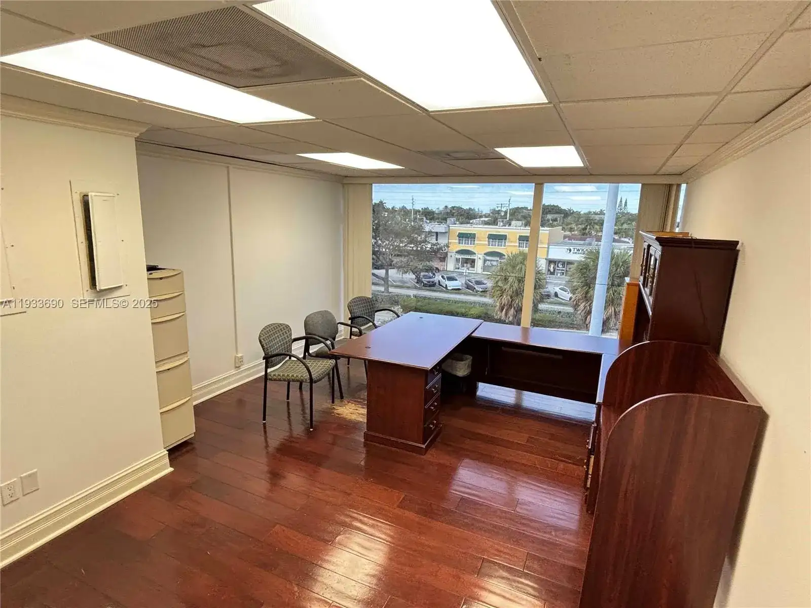 2740 E Oakland Park Blvd # 300, Fort Lauderdale FL 33306 photo 4