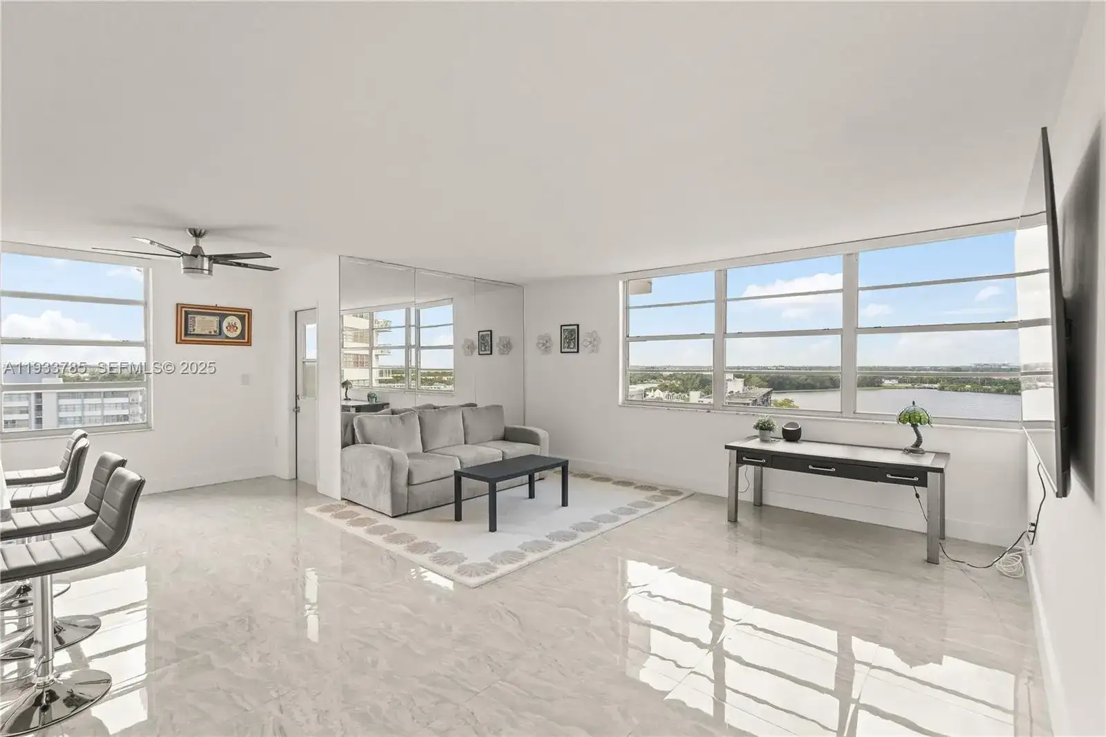 1301 NE Miami Gardens Dr # 1226W, Miami FL 33179 photo 3