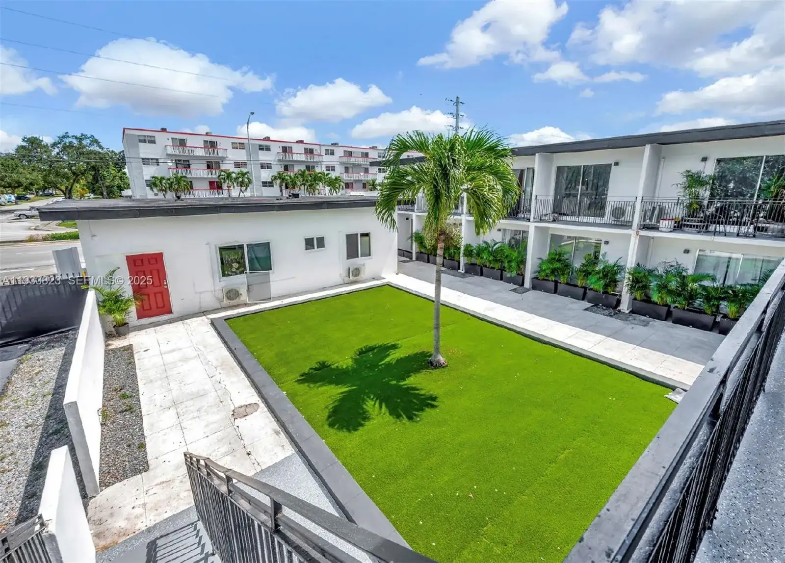 14280 NE 6th Ave, North Miami FL 33161 photo 4