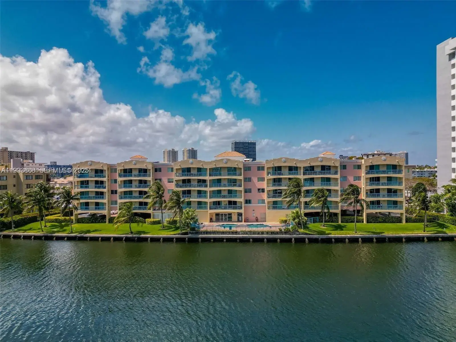 201 Golden Isles Dr # 510, Hallandale Beach FL 33009