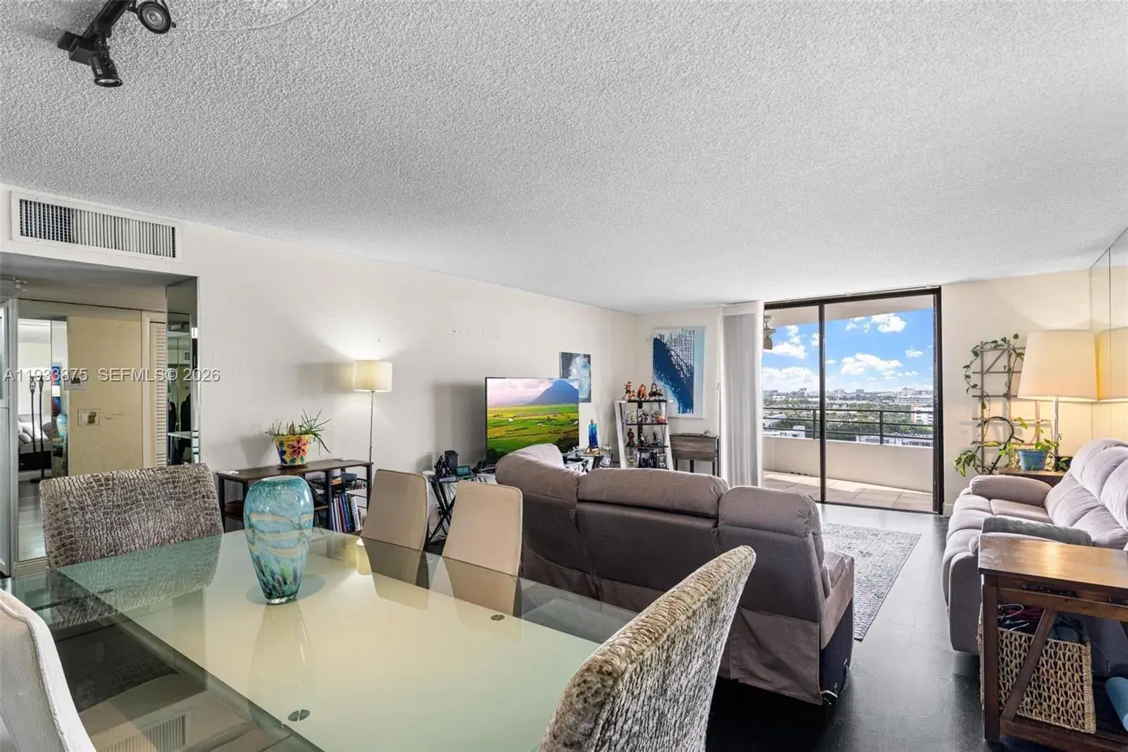 500 Three Islands Blvd # 1112, Hallandale Beach FL 33009