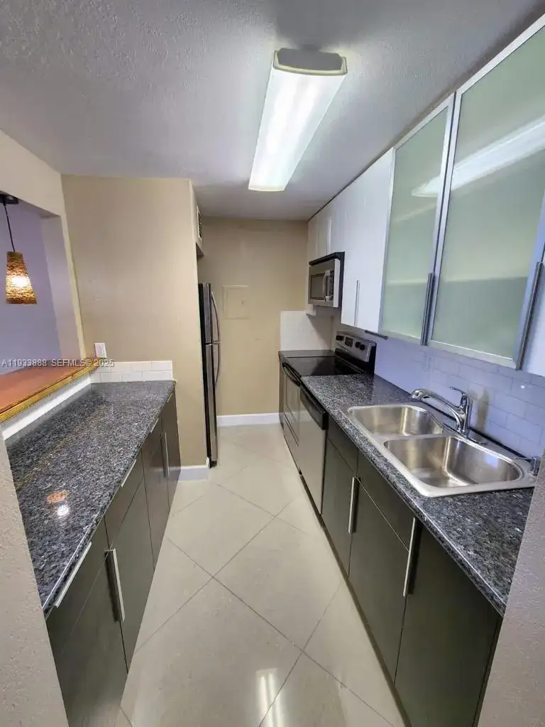88500 Overseas Hwy # 301, Tavernier FL 33070 photo 5