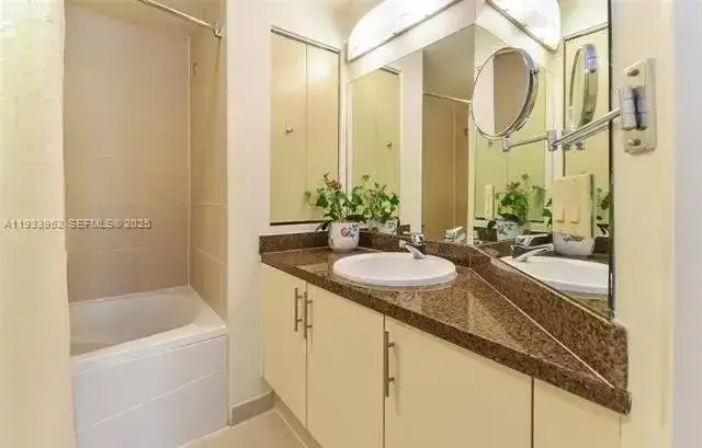 2889 Mcfarlane Rd # 1906, Miami FL 33133 photo 2