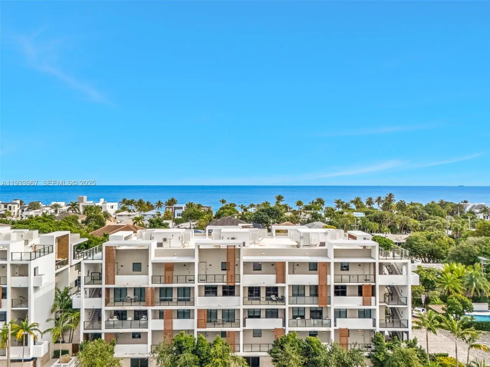 3030 N Ocean Blvd # S101, Fort Lauderdale FL 33308