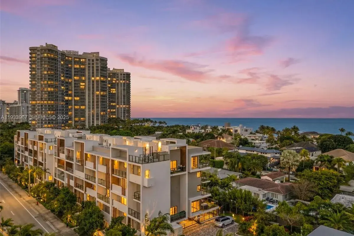 3030 N Ocean Blvd # S101, Fort Lauderdale FL 33308
