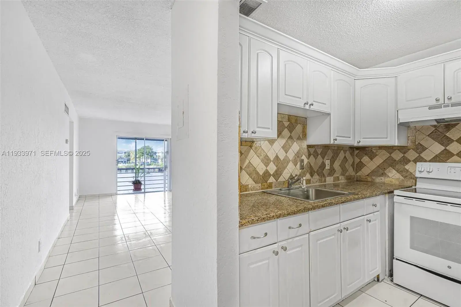 2775 Taft St # 301, Hollywood FL 33020
