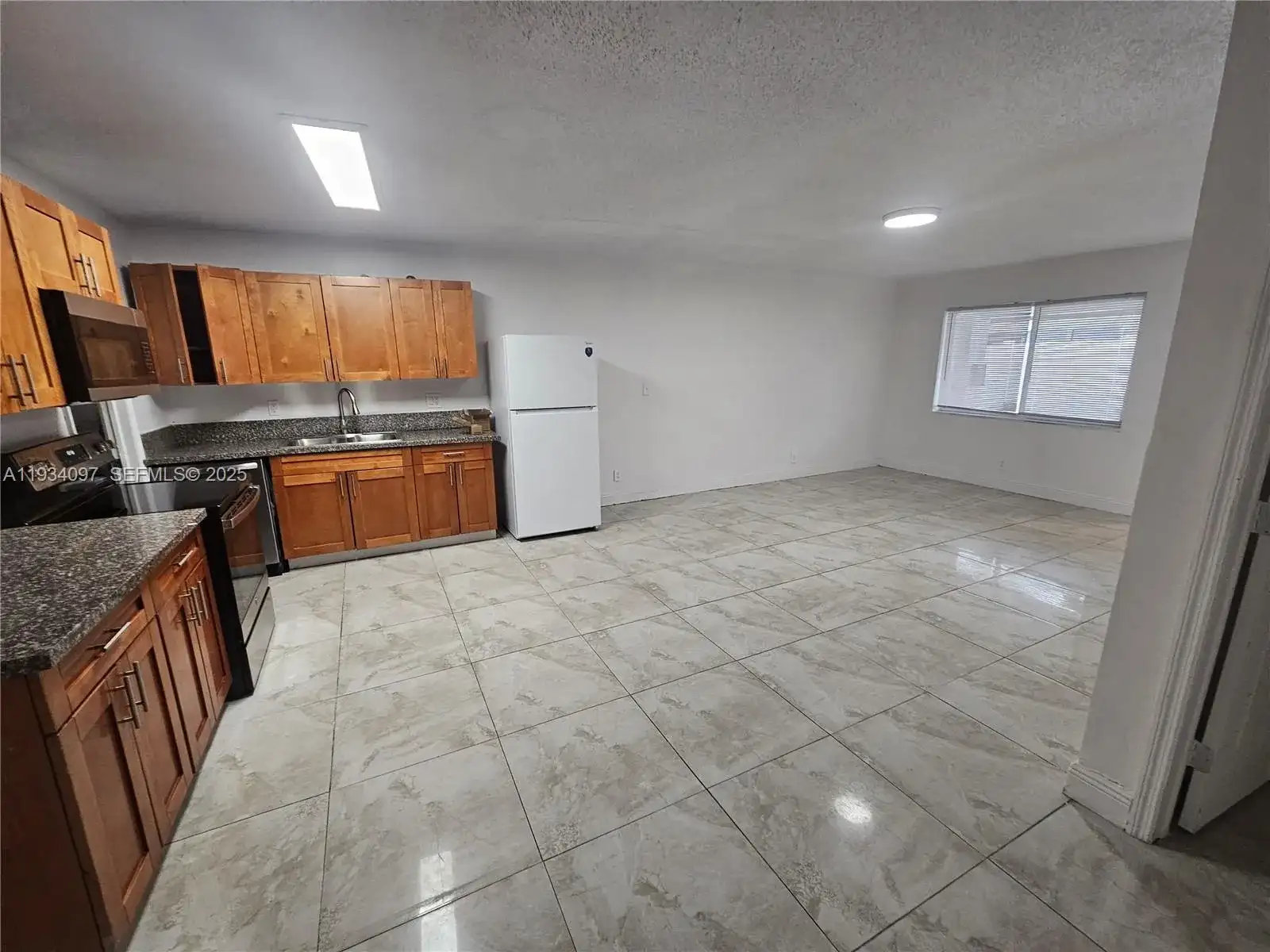 5615 N 27th ct # 5615, Lauderhill FL 33313 photo 2
