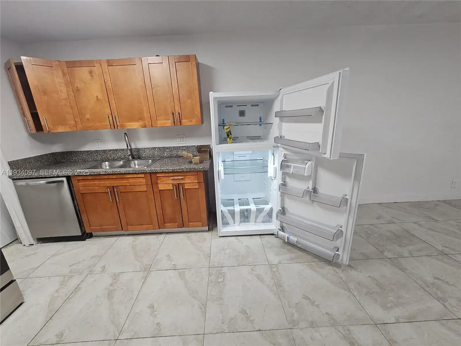 5615 N 27th ct # 5615, Lauderhill FL 33313 photo 3