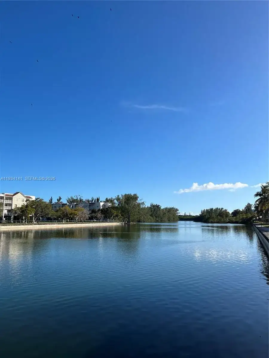 21121 SW 85th Ave # 311, Cutler Bay FL 33189 photo 5