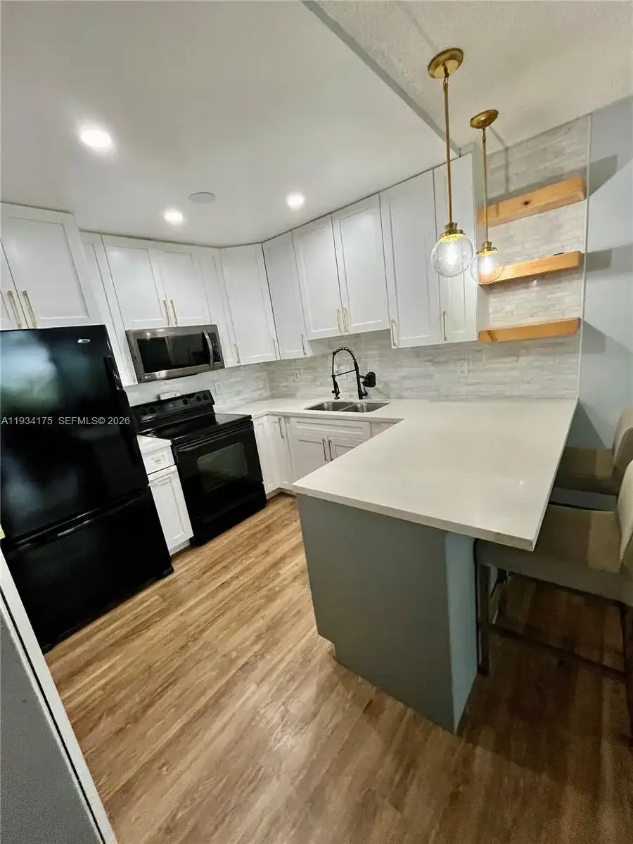 1750 W 56th St # 211, Hialeah FL 33012 photo 3