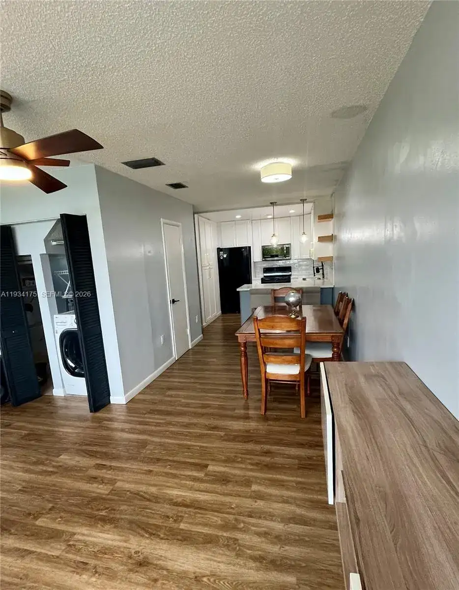 1750 W 56th St # 211, Hialeah FL 33012 photo 4