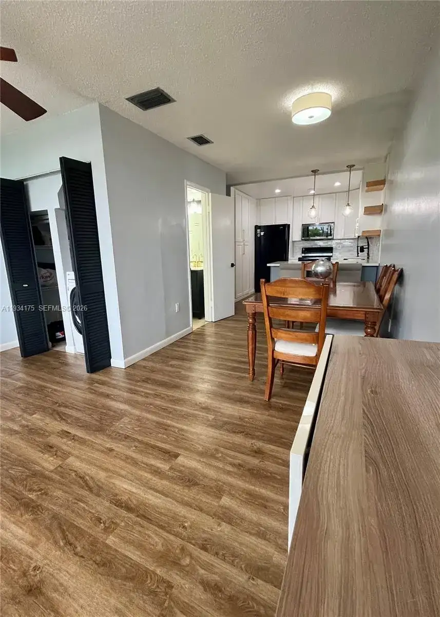1750 W 56th St # 211, Hialeah FL 33012 photo 5