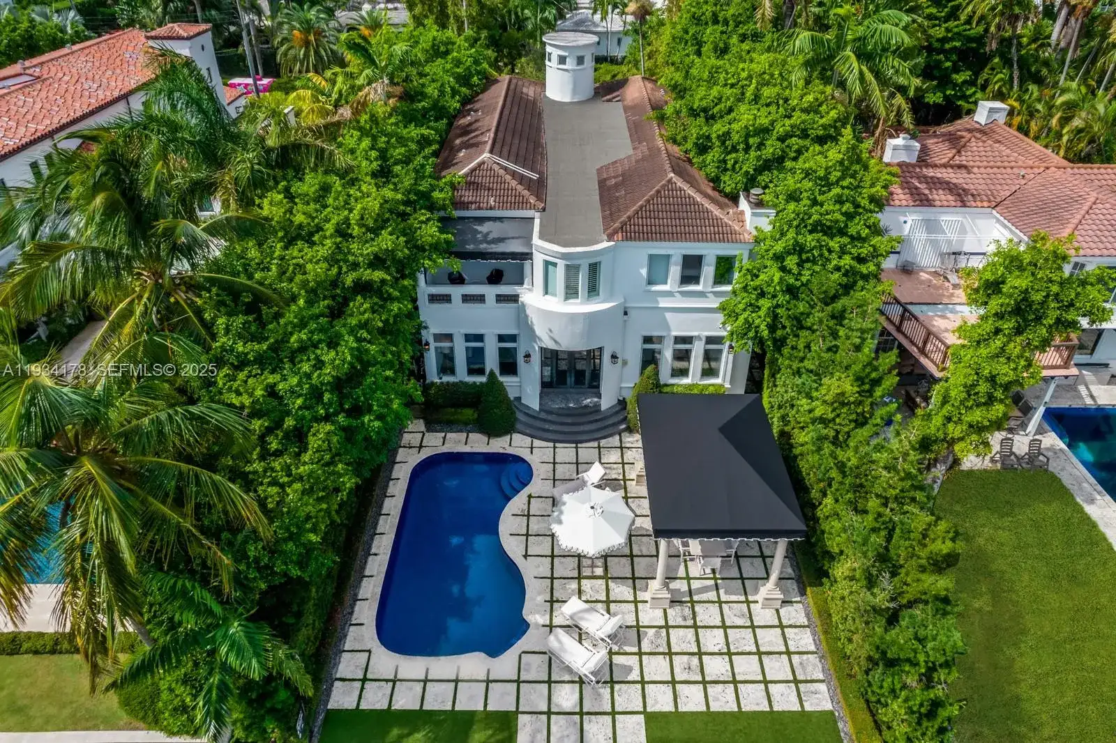 315 E San Marino Dr, Miami Beach FL 33139 photo 5