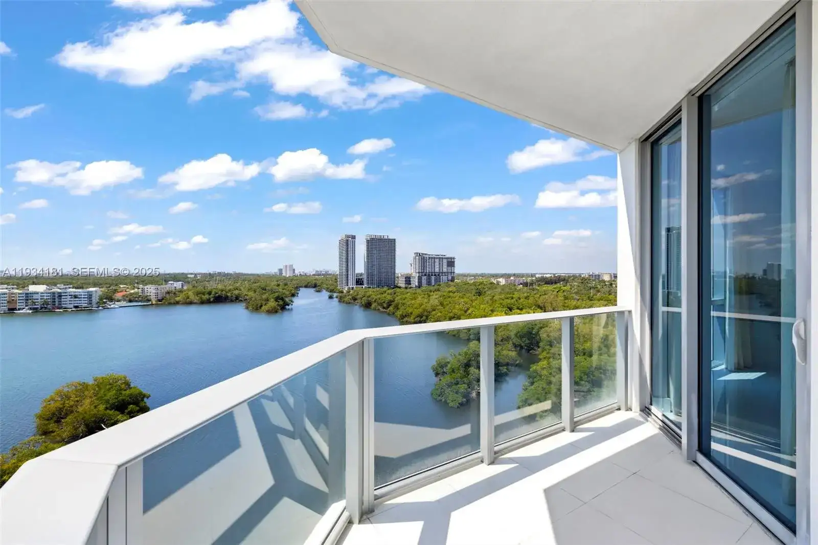 17111 Biscayne Blvd # 1110, North Miami Beach FL 33160 photo 5