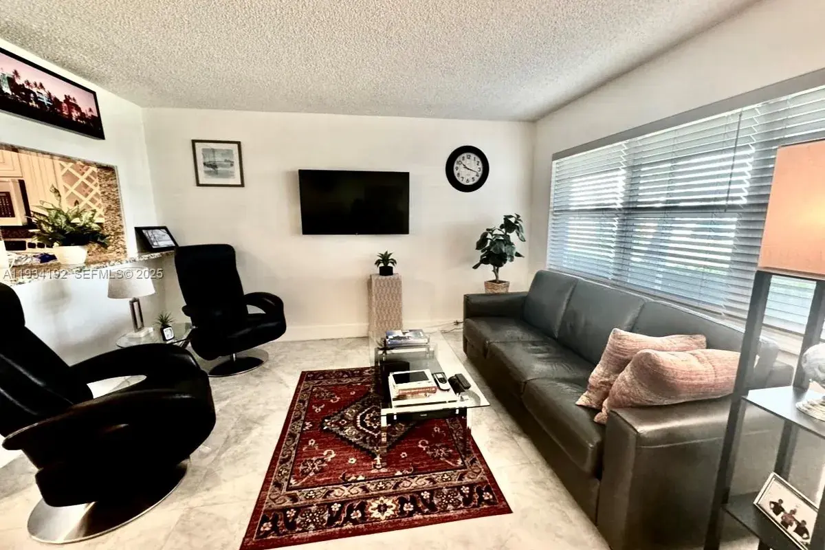 900 Atlantic Shores Blvd # 126, Hallandale Beach FL 33009