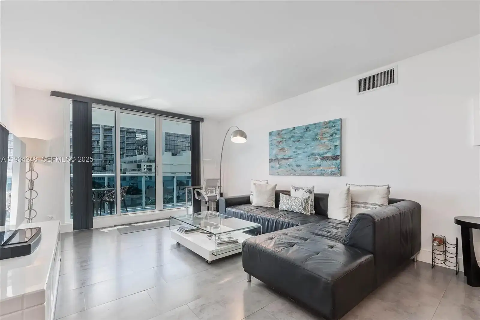 2301 Collins Ave # 507, Miami Beach FL 33139 photo 4