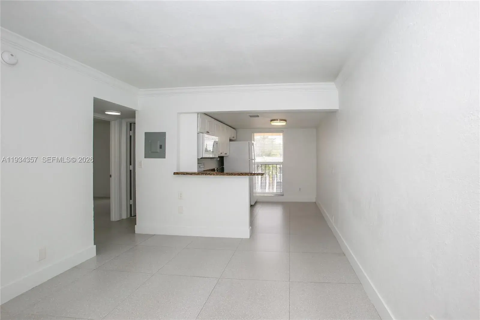 1 S Royal Poinciana Blvd, Miami Springs FL 33166