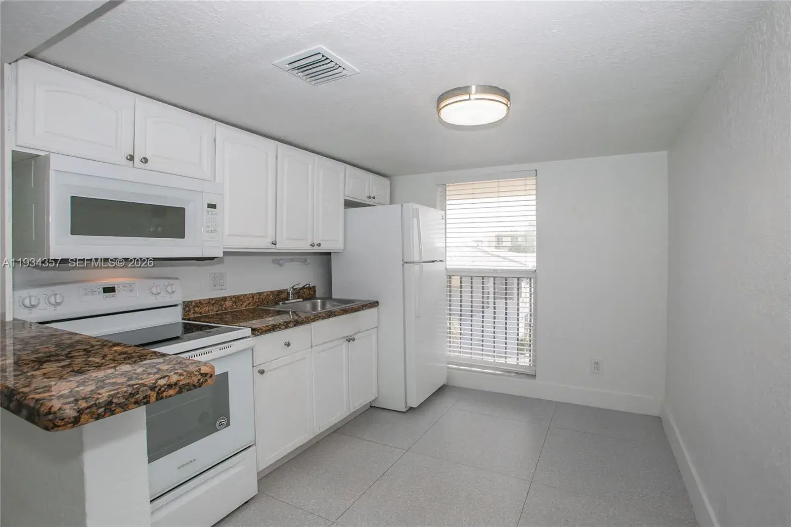 1 S Royal Poinciana Blvd, Miami Springs FL 33166