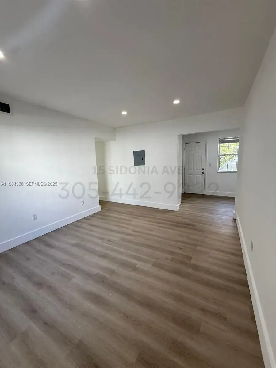 15 Sidonia Ave # 1, Coral Gables FL 33134 photo 2