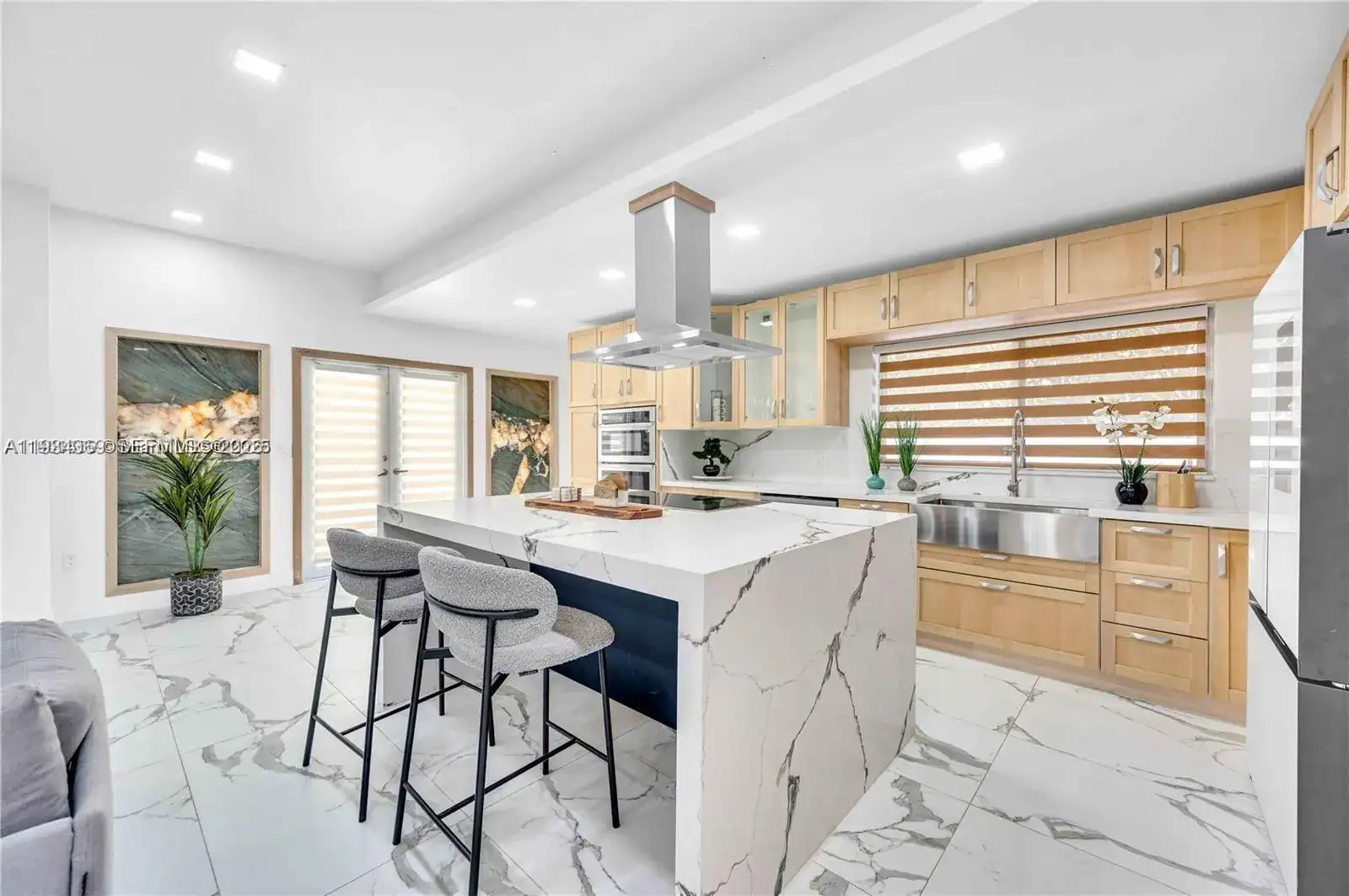 4708 Alton Rd, Miami Beach FL 33140 photo 4