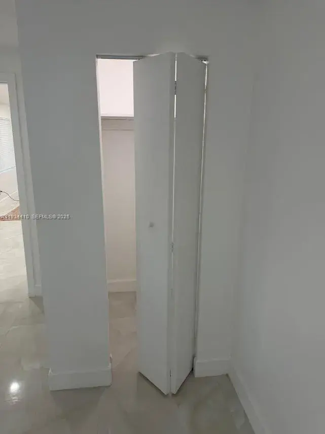 1021 NW 25th Way # 3, Fort Lauderdale FL 33311