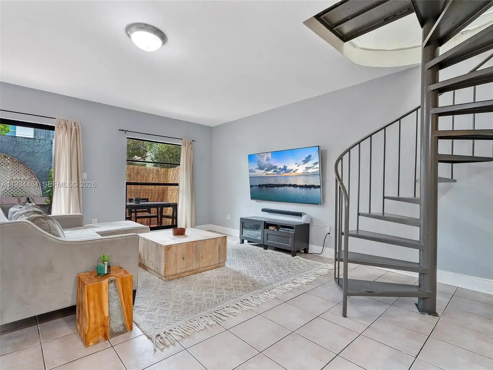 515 NE 38th St # 10, Miami FL 33137 photo 5