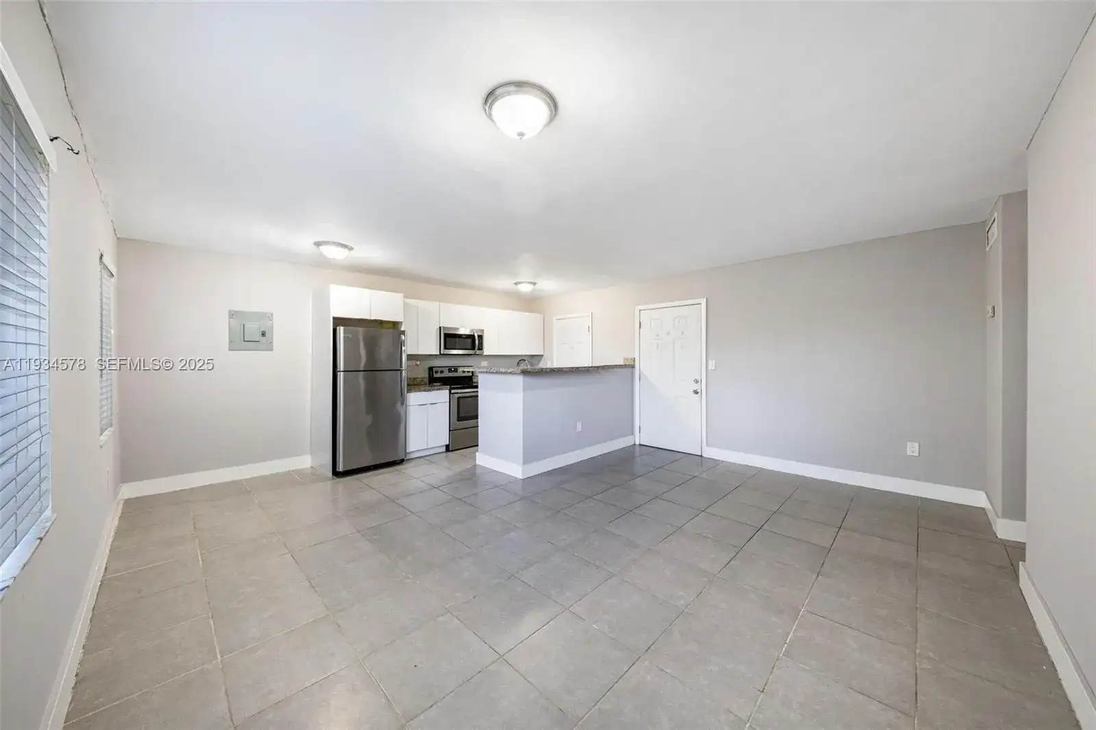 1960 NE 161st St # 202, North Miami Beach FL 33162 photo 3