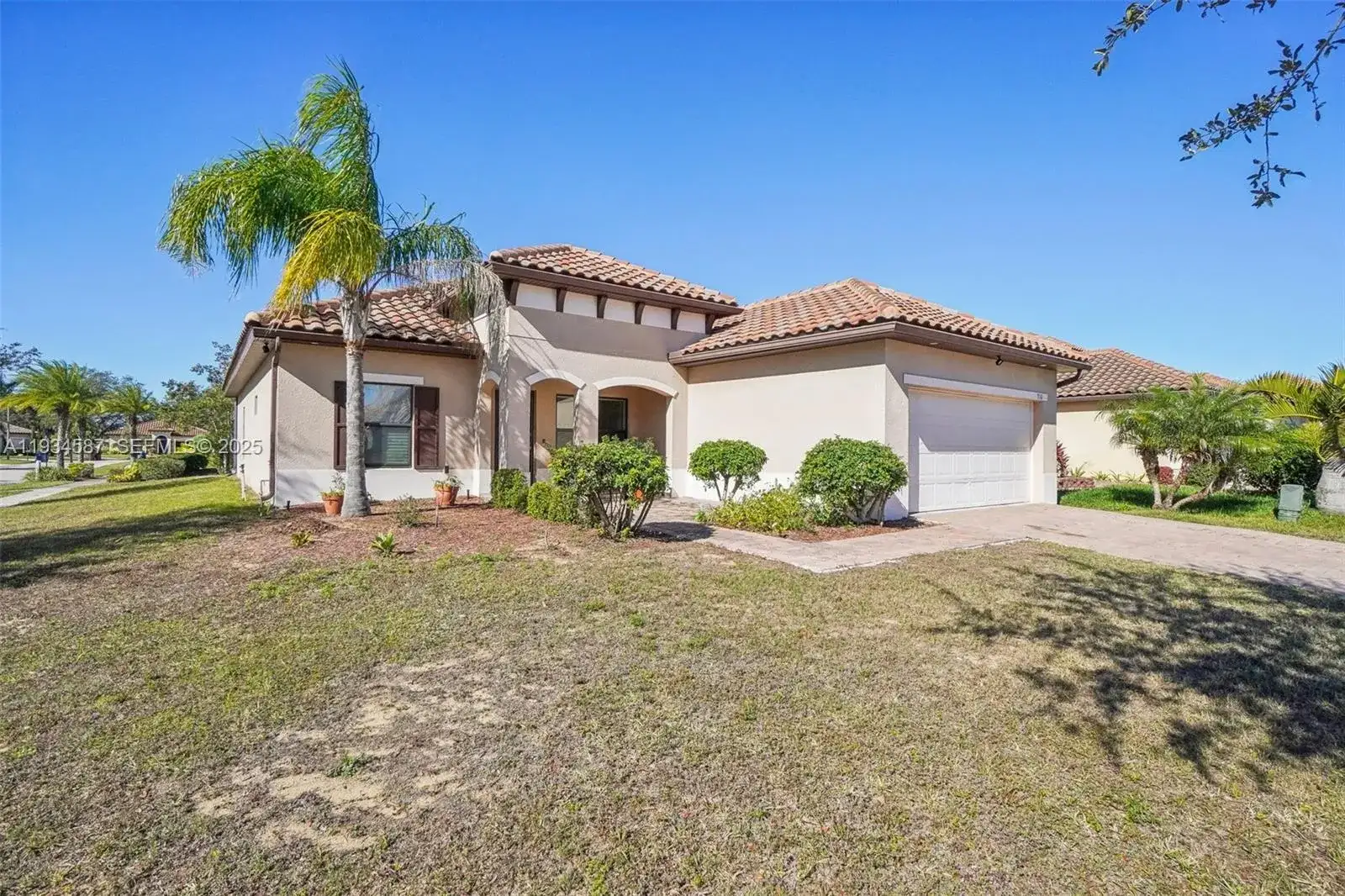 310 VILLA SORRENTO CIR, Other City - In The State Of Florida FL 33844 photo 2