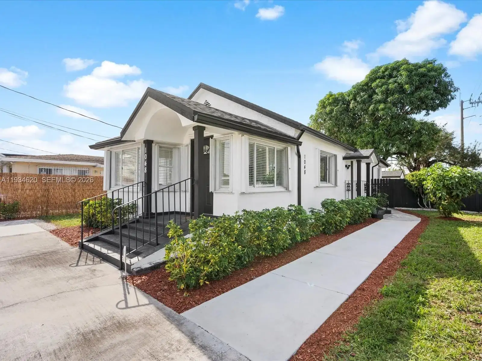 1048 NW 33rd Ave, Miami FL 33125 photo 4